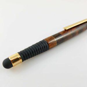 stylus-walnut-black-pine-red-pine